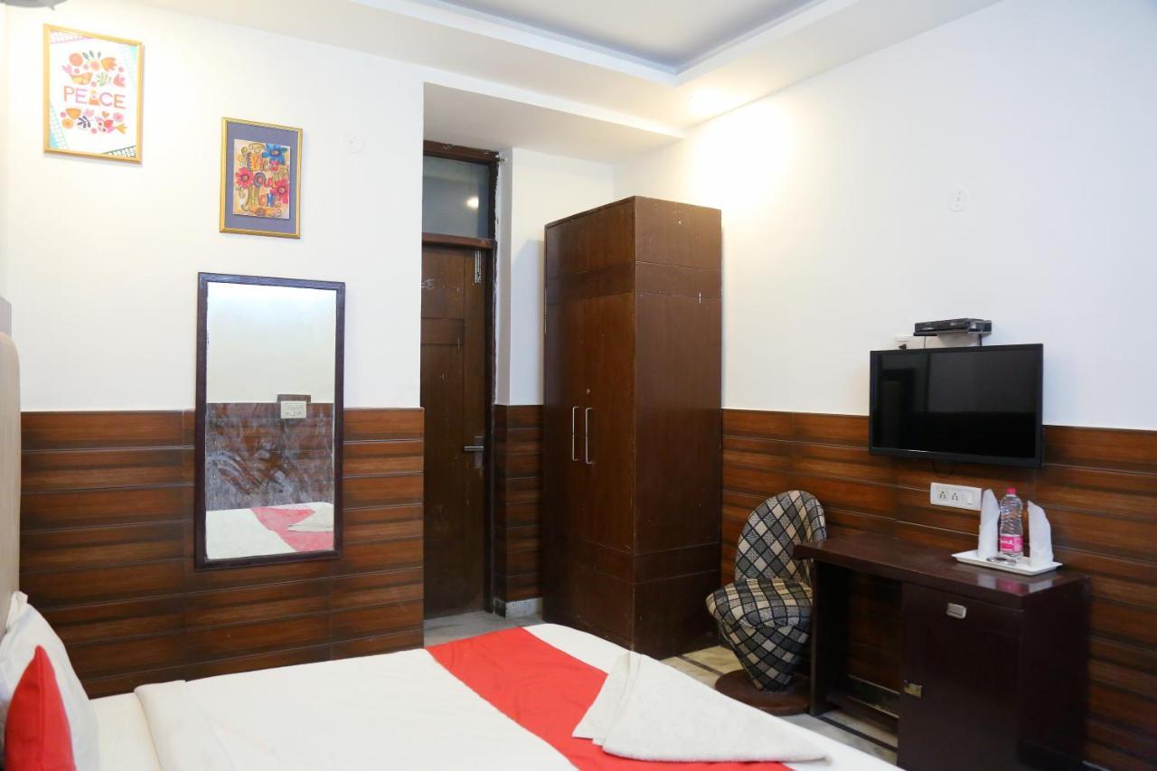 Aerocity Hotel Jindal Palace Delhi- A Well Hygiene Property"All Staff Vaccinated " 뉴델리 외부 사진