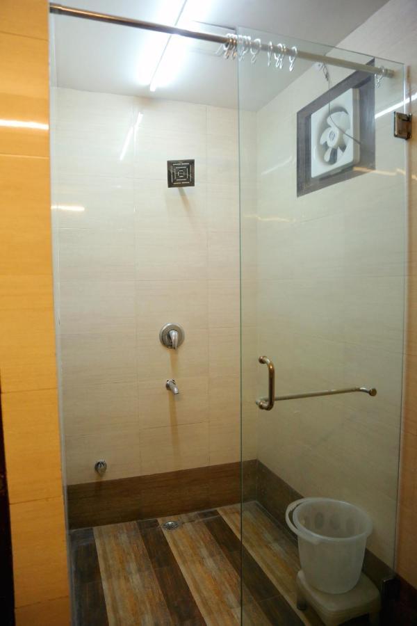 Aerocity Hotel Jindal Palace Delhi- A Well Hygiene Property"All Staff Vaccinated " 뉴델리 외부 사진