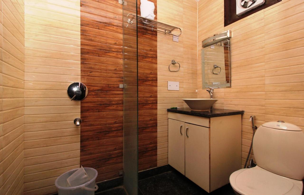 Aerocity Hotel Jindal Palace Delhi- A Well Hygiene Property"All Staff Vaccinated " 뉴델리 외부 사진