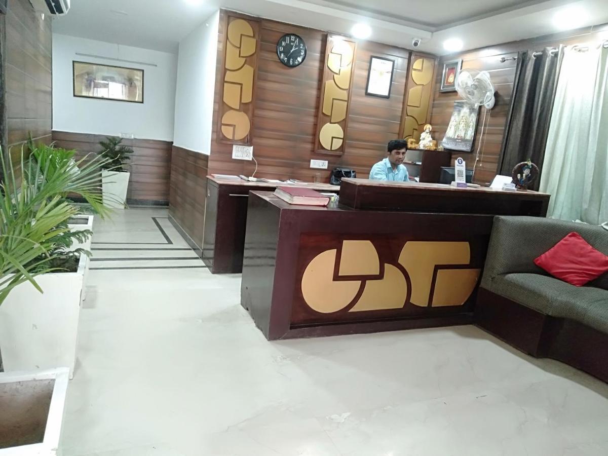 Aerocity Hotel Jindal Palace Delhi- A Well Hygiene Property"All Staff Vaccinated " 뉴델리 외부 사진