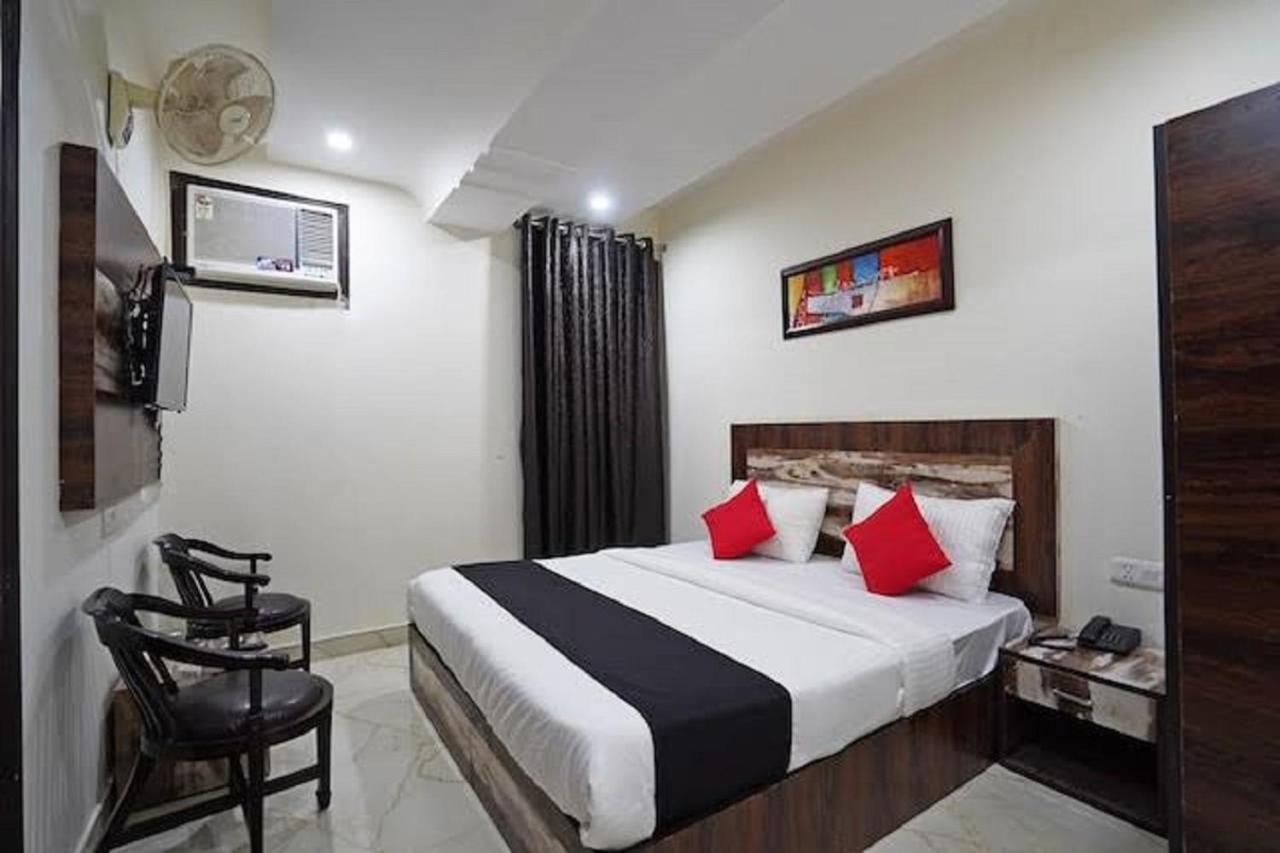 Aerocity Hotel Jindal Palace Delhi- A Well Hygiene Property"All Staff Vaccinated " 뉴델리 외부 사진