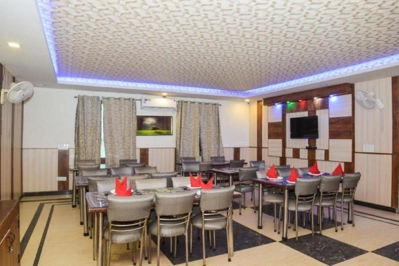 Aerocity Hotel Jindal Palace Delhi- A Well Hygiene Property"All Staff Vaccinated " 뉴델리 외부 사진