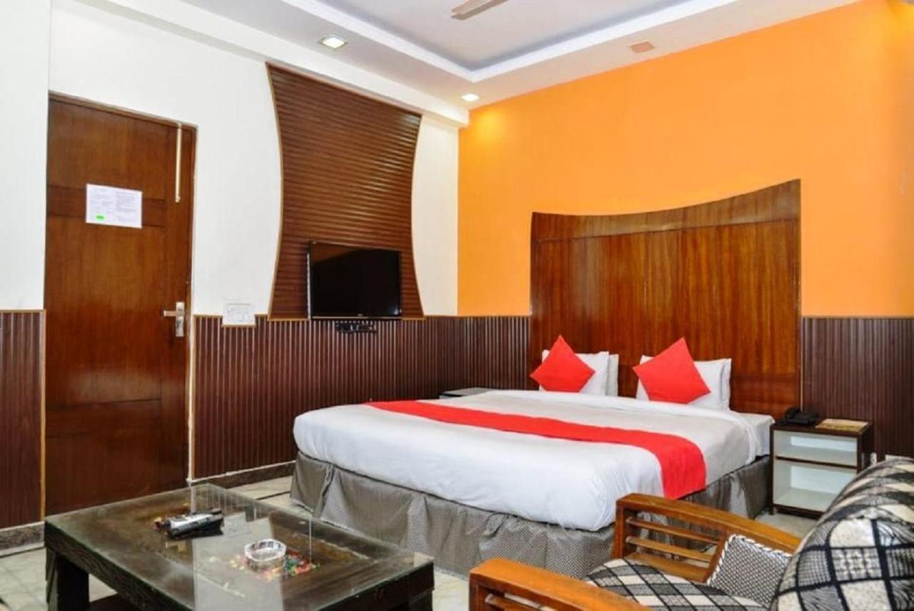 Aerocity Hotel Jindal Palace Delhi- A Well Hygiene Property"All Staff Vaccinated " 뉴델리 외부 사진