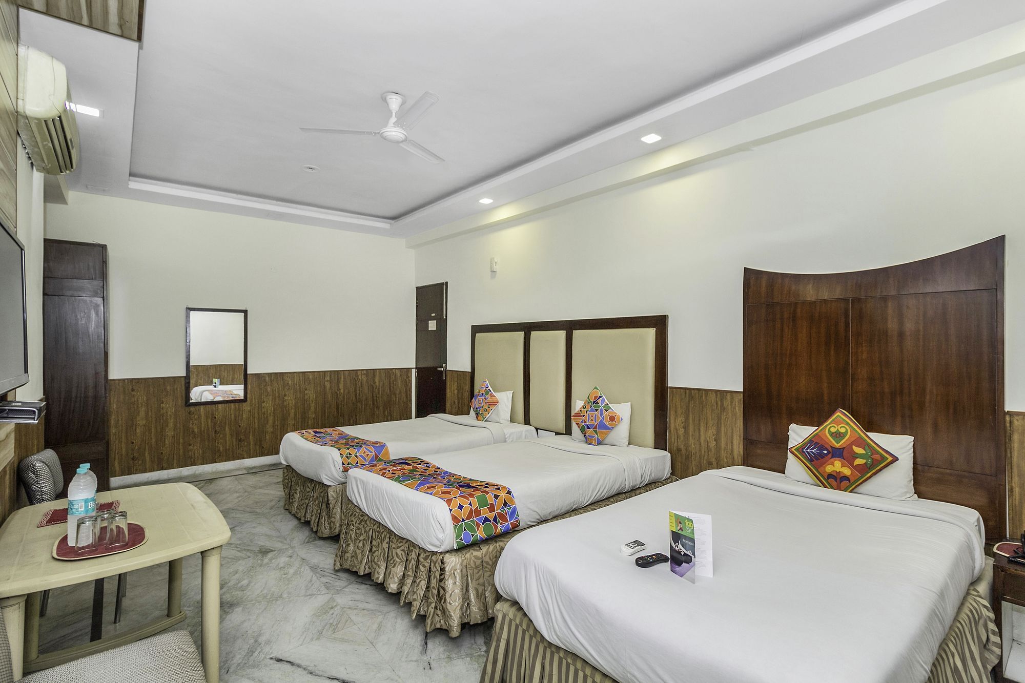 Aerocity Hotel Jindal Palace Delhi- A Well Hygiene Property"All Staff Vaccinated " 뉴델리 외부 사진